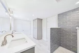 13 Hammond St, Mattapoisett, MA 02739 - Photo 15