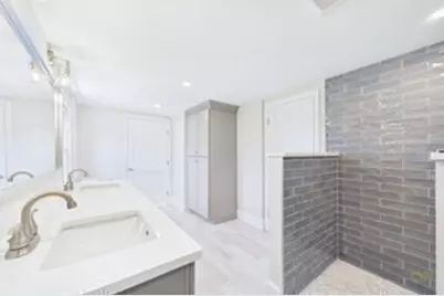 13 Hammond Street, Mattapoisett, MA 02739 - Photo 17