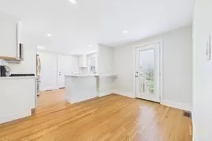 13 Hammond St, Mattapoisett, MA 02739 - Photo 13