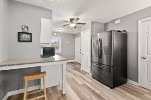 549 Russell Rd, Westfield, MA 01085 - Photo 5