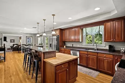 50 Butternut Way, Bridgewater, MA 02324 - Photo 9