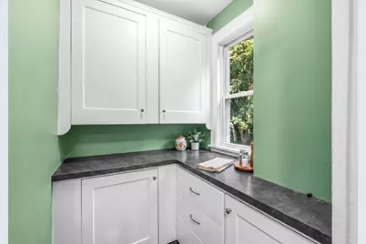 307 Fountain St, Springfield, MA 01108 - Photo 7