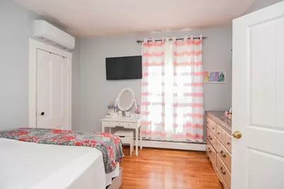 43 Warren St, Revere, MA 02151 - Photo 25