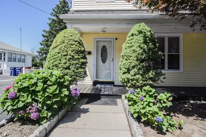 43 Warren St, Revere, MA 02151 - Photo 3