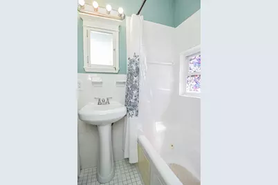 43 Warren St, Revere, MA 02151 - Photo 17