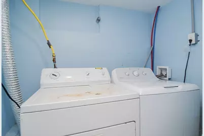 43 Warren St, Revere, MA 02151 - Photo 31