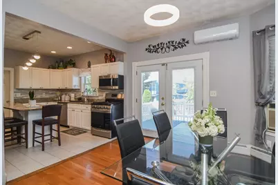 43 Warren St, Revere, MA 02151 - Photo 7