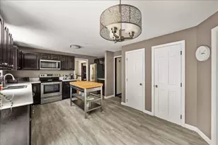 9 Fort Apache Dr, Franklin, MA 02038 - Photo 17