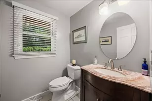 9 Fort Apache Dr, Franklin, MA 02038 - Photo 9