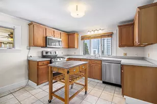 43 Dolphin Ave, Winthrop, MA 02152 - Photo 11