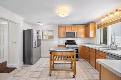 43 Dolphin Ave, Winthrop, MA 02152 - Photo 9