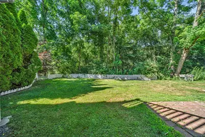 822 Methuen St #822, Dracut, MA 01826 - Photo 19