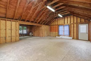 20 Bernadette St, Fitchburg, MA 01420 - Photo 29