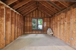 20 Bernadette St, Fitchburg, MA 01420 - Photo 31