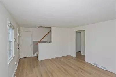 70 Yeoman Avenue, Westfield, MA 01085 - Photo 31
