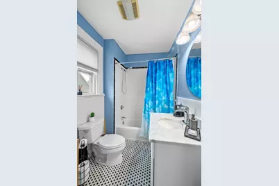 128 Selwyn St #2, Boston, MA 02131 - Photo 9