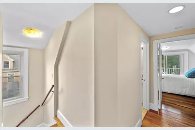 128 Selwyn St #2, Boston, MA 02131 - Photo 23