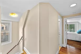 128 Selwyn St, Boston, MA 02131 - Photo 23