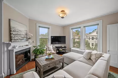 128 Selwyn St #2, Boston, MA 02131 - Photo 7