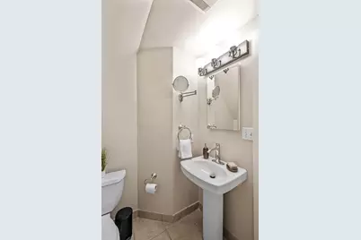 128 Selwyn St #2, Boston, MA 02131 - Photo 29