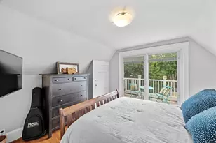 128 Selwyn St, Boston, MA 02131 - Photo 25