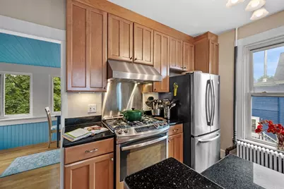 128 Selwyn St #2, Boston, MA 02131 - Photo 17