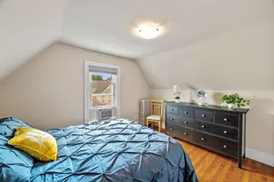 128 Selwyn St, Boston, MA 02131 - Photo 33