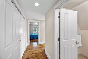 128 Selwyn St, Boston, MA 02131 - Photo 31