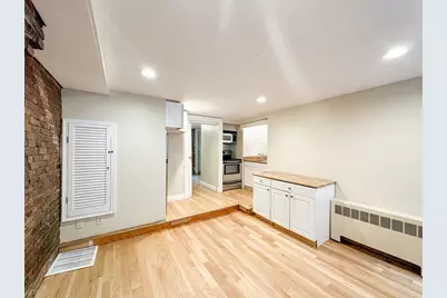 61 Phillips St #1, Boston, MA 02114 - Photo 3