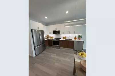 148 Old Post Road #208, Sharon, MA 02067 - Photo 5