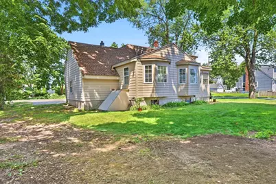 52 Wyman St, Woburn, MA 01801 - Photo 5