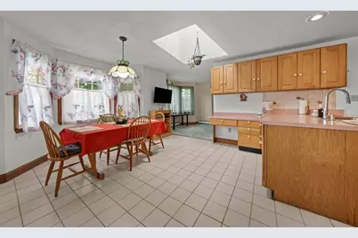 52 Wyman St, Woburn, MA 01801 - Photo 9