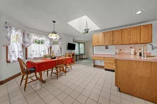 52 Wyman St, Woburn, MA 01801 - Photo 13