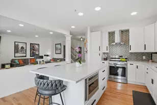 17 Tulip Cir, Grafton, MA 01560 - Photo 5