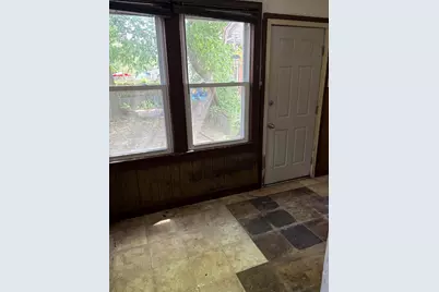 46 N Canal St, Holyoke, MA 01040 - Photo 7