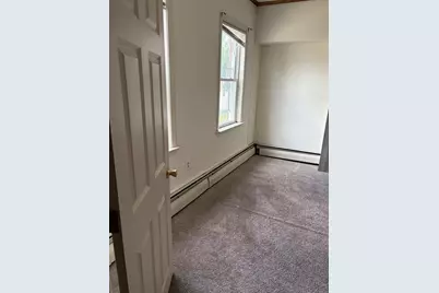 46 N Canal St, Holyoke, MA 01040 - Photo 3