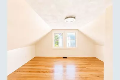 10 Valley Ave, Lynn, MA 01902 - Photo 31