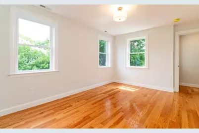 22 Bellevue St #2, Boston, MA 02132 - Photo 23