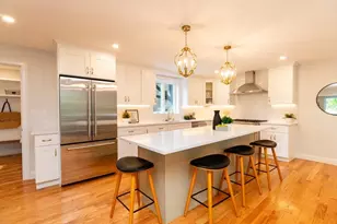 22 Bellevue St, Boston, MA 02132 - Photo 5