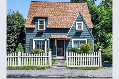 43 Atwood St, Wellesley, MA 02482 - Photo 1