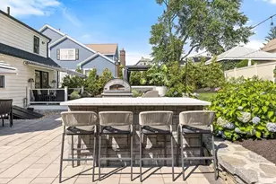 50 Holland St, Winchester, MA 01890 - Photo 35