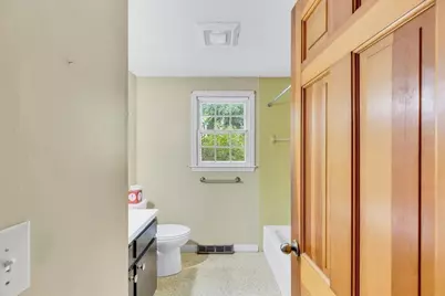 804 Putnam Ave, Barnstable, MA 02635 - Photo 19