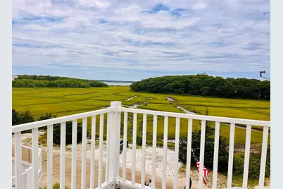 29 Cove Street, Mattapoisett, MA 02739 - Photo 5