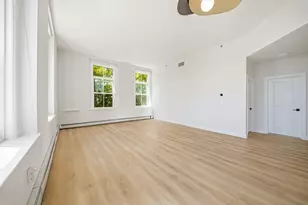 145 Glenwood St, Malden, MA 02148 - Photo 9
