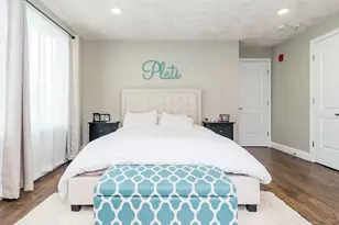132 Dolphin Ave, Revere, MA 02151 - Photo 13