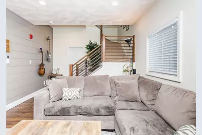 132 Dolphin Ave #4, Revere, MA 02151 - Photo 7
