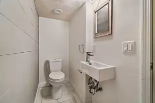 132 Dolphin Ave, Revere, MA 02151 - Photo 7