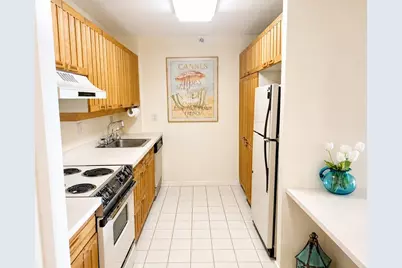 1 Seal Harbor Rd #812, Winthrop, MA 02152 - Photo 7