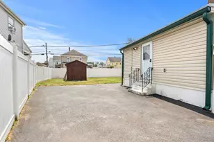 132 West St, Malden, MA 02148 - Photo 27