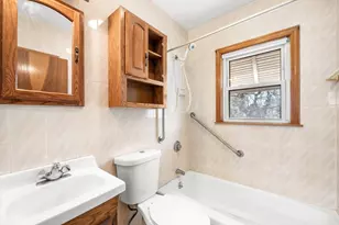 132 West St, Malden, MA 02148 - Photo 19